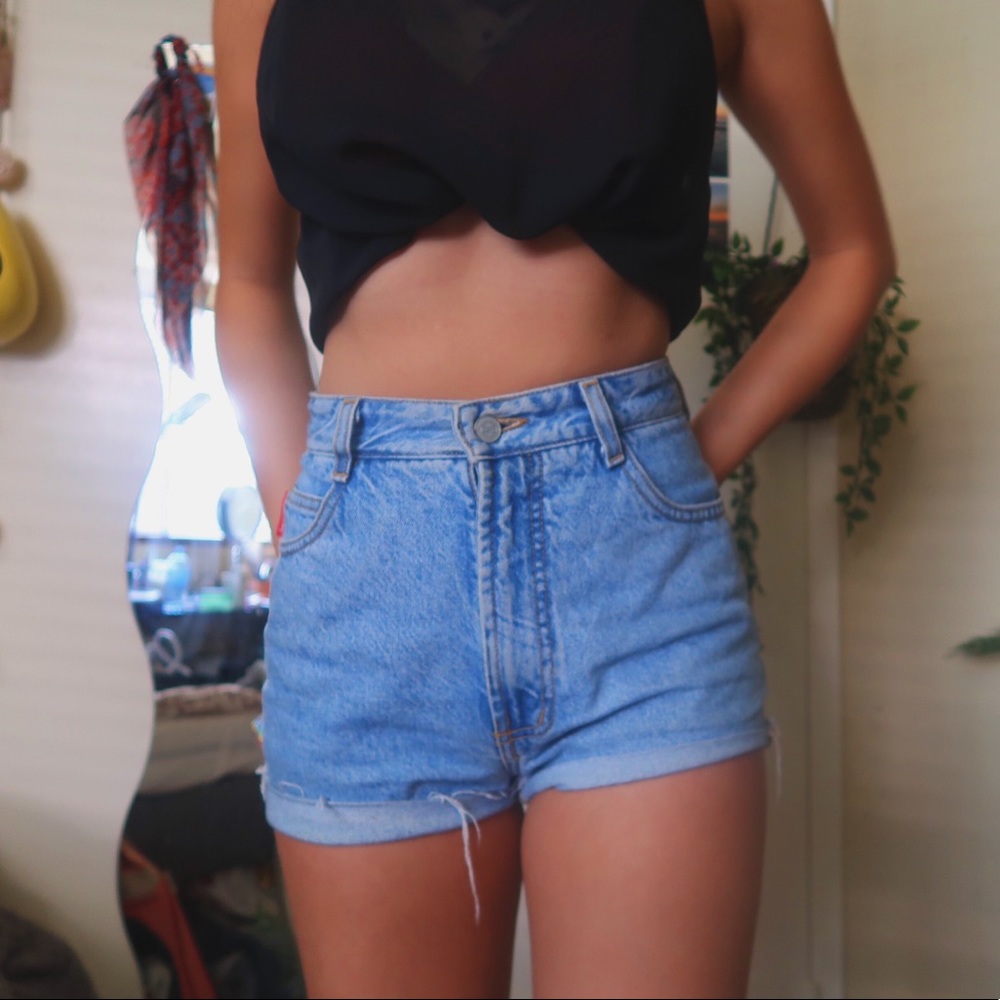 High waisted vintage BONGO shorts